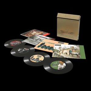 Oasis - "(What's The Story) Morning Glory? (7" Boxset)" (Released 12th December 2025)